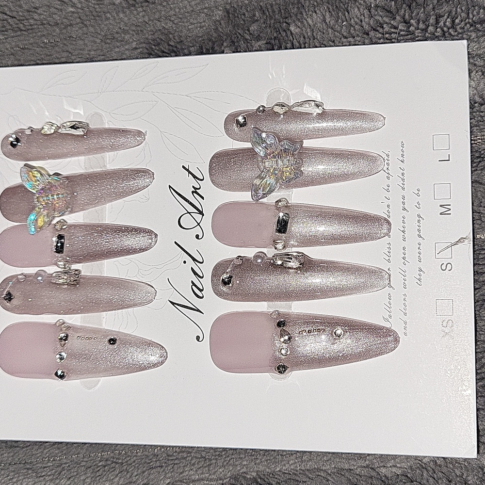 (S)🎀Premium Stiletto Style Rhinestone Press On Nails Blush Butterfly🦋